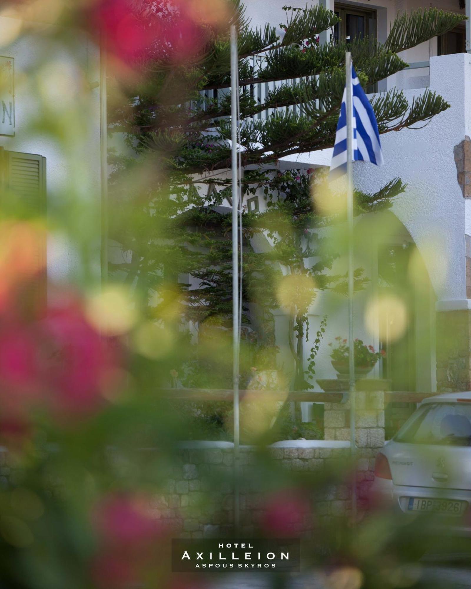 Achilleion Hotel Skyros Exterior photo