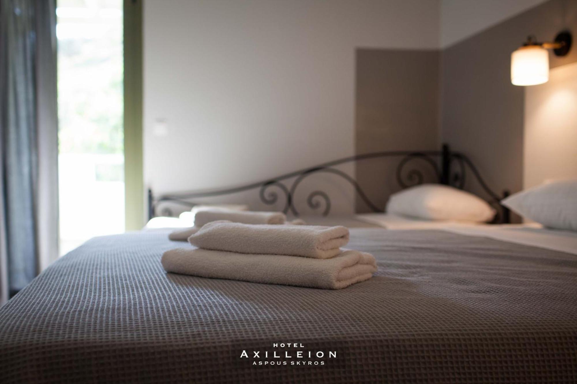 Achilleion Hotel Skyros Exterior photo