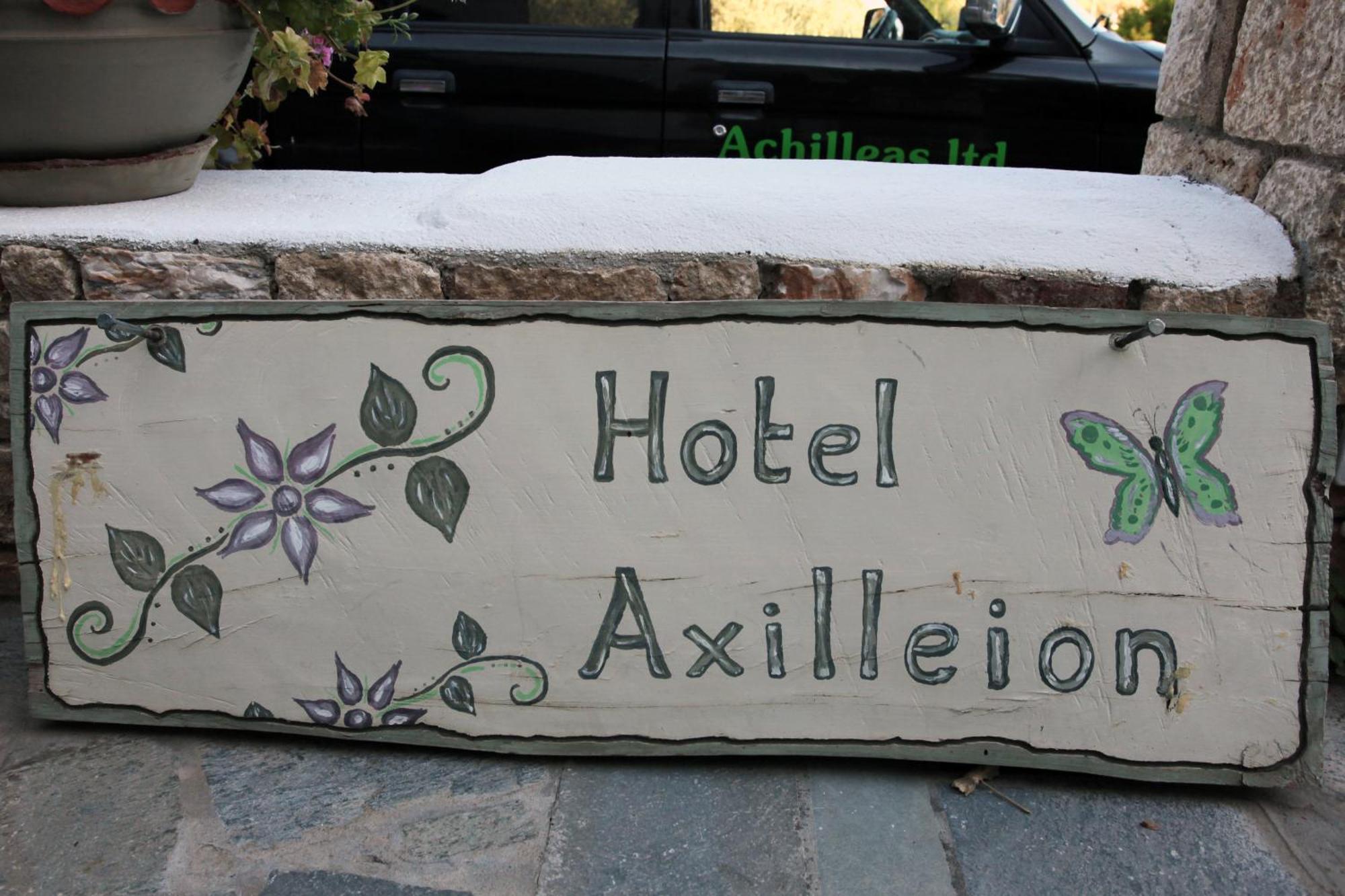 Achilleion Hotel Skyros Exterior photo